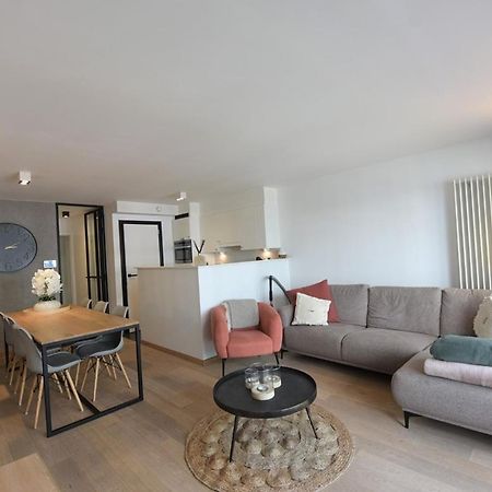 Appartement Spacieux A Knokke Buitenkant foto