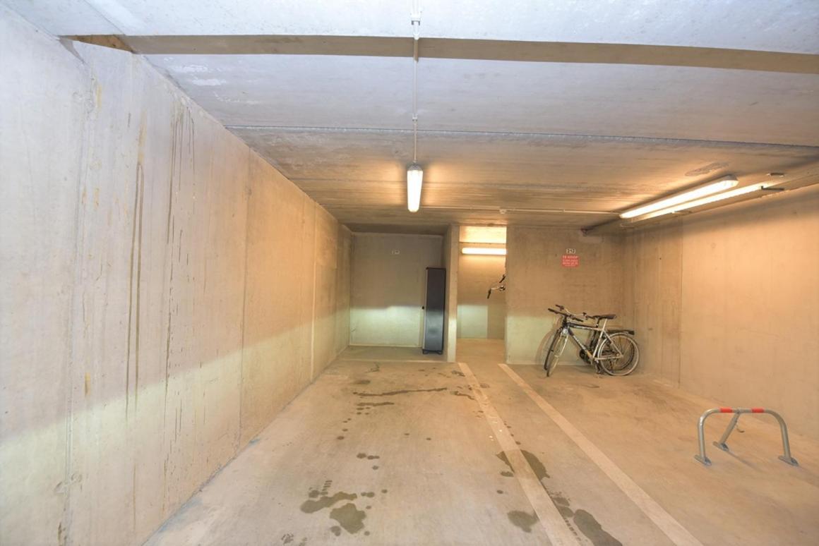 Appartement Spacieux A Knokke Buitenkant foto